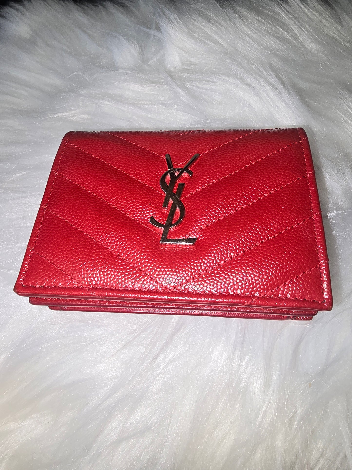 Pre-Owned YSL red compact wallet