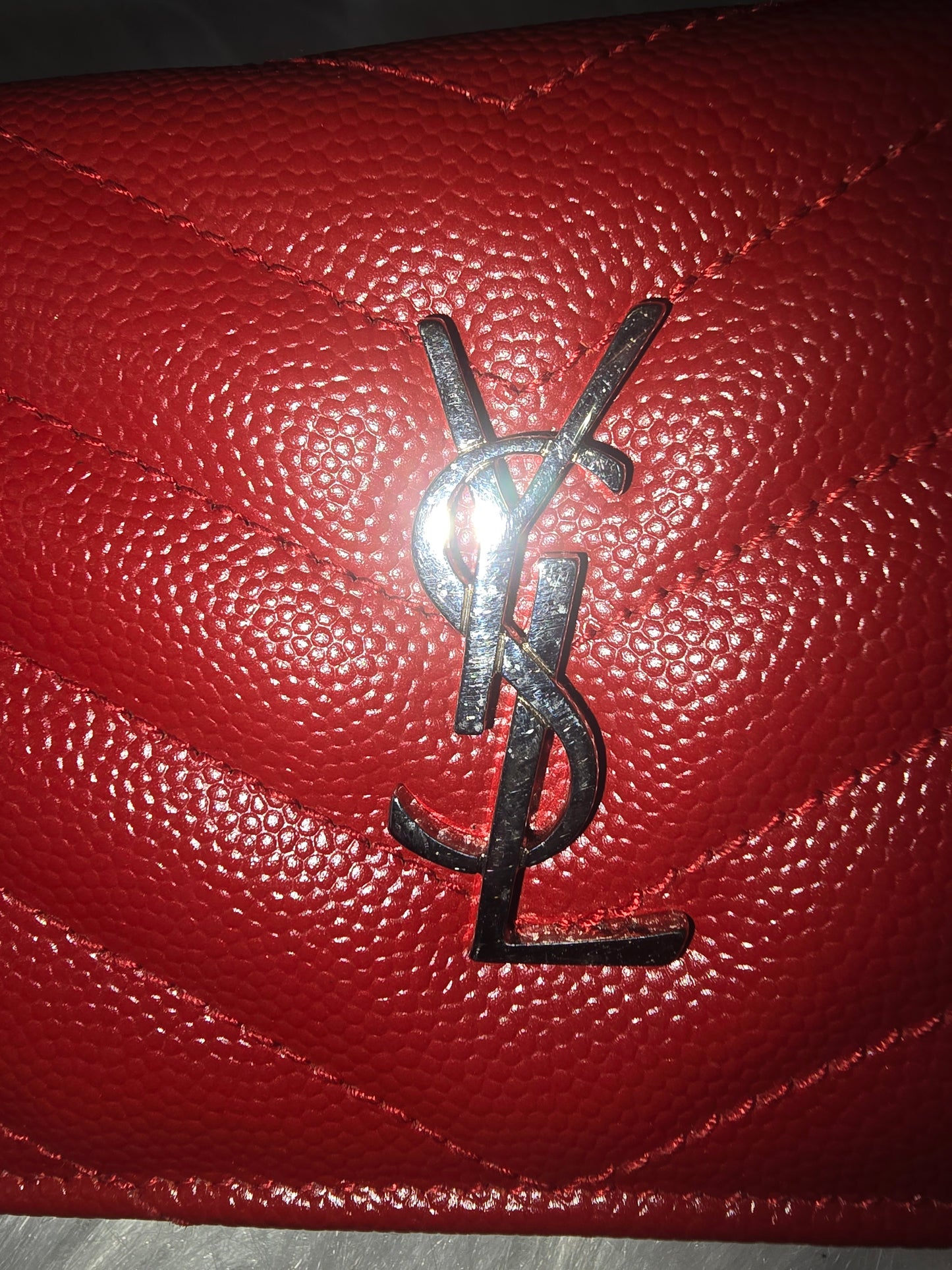 Pre-Owned YSL red compact wallet