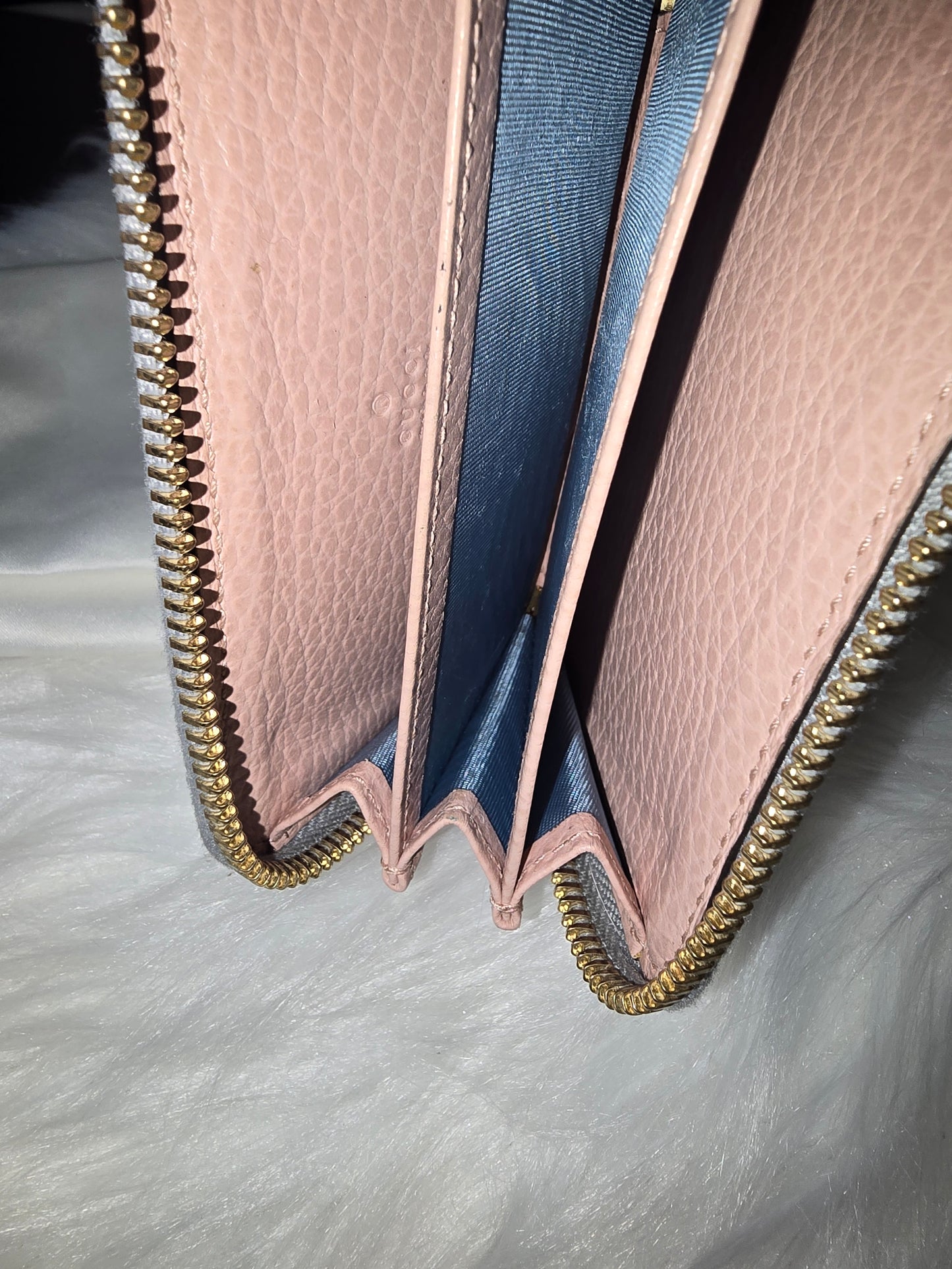 Pre-Owned Gucci Compact zipper card holder