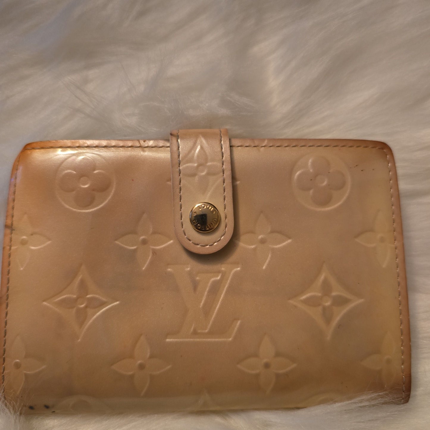 Louis Vuitton Monogram Vernis wallet