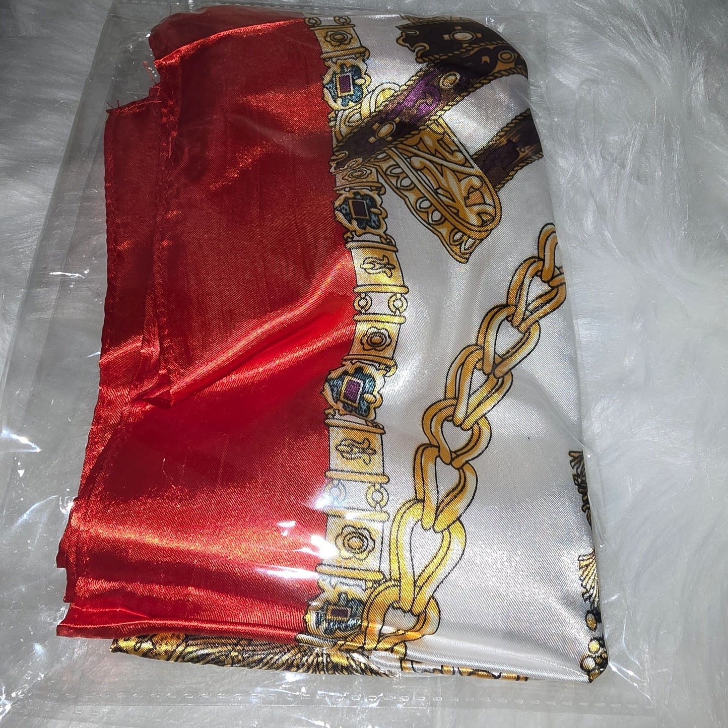 Unbranded scarf (red & gold)