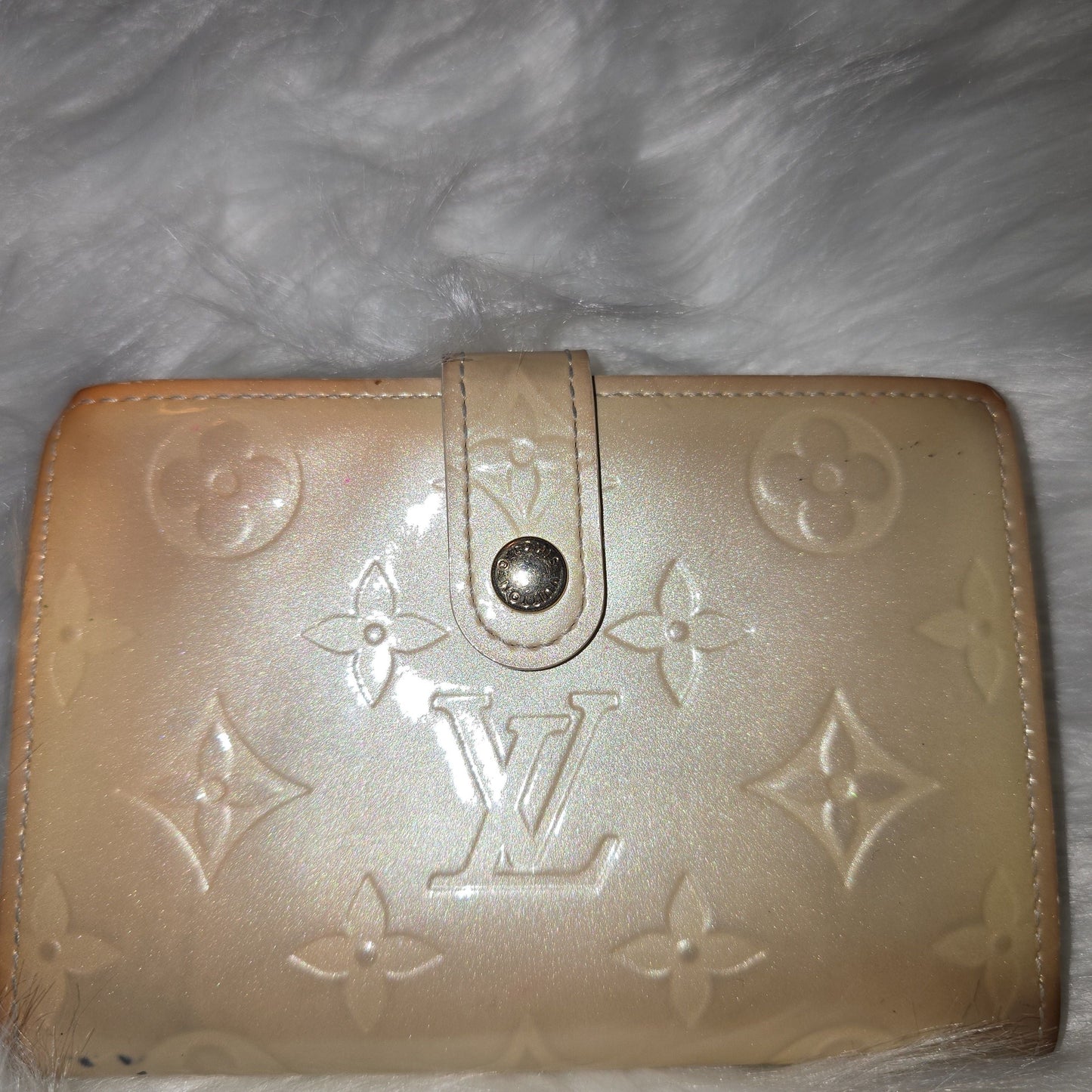 Louis Vuitton Monogram Vernis wallet