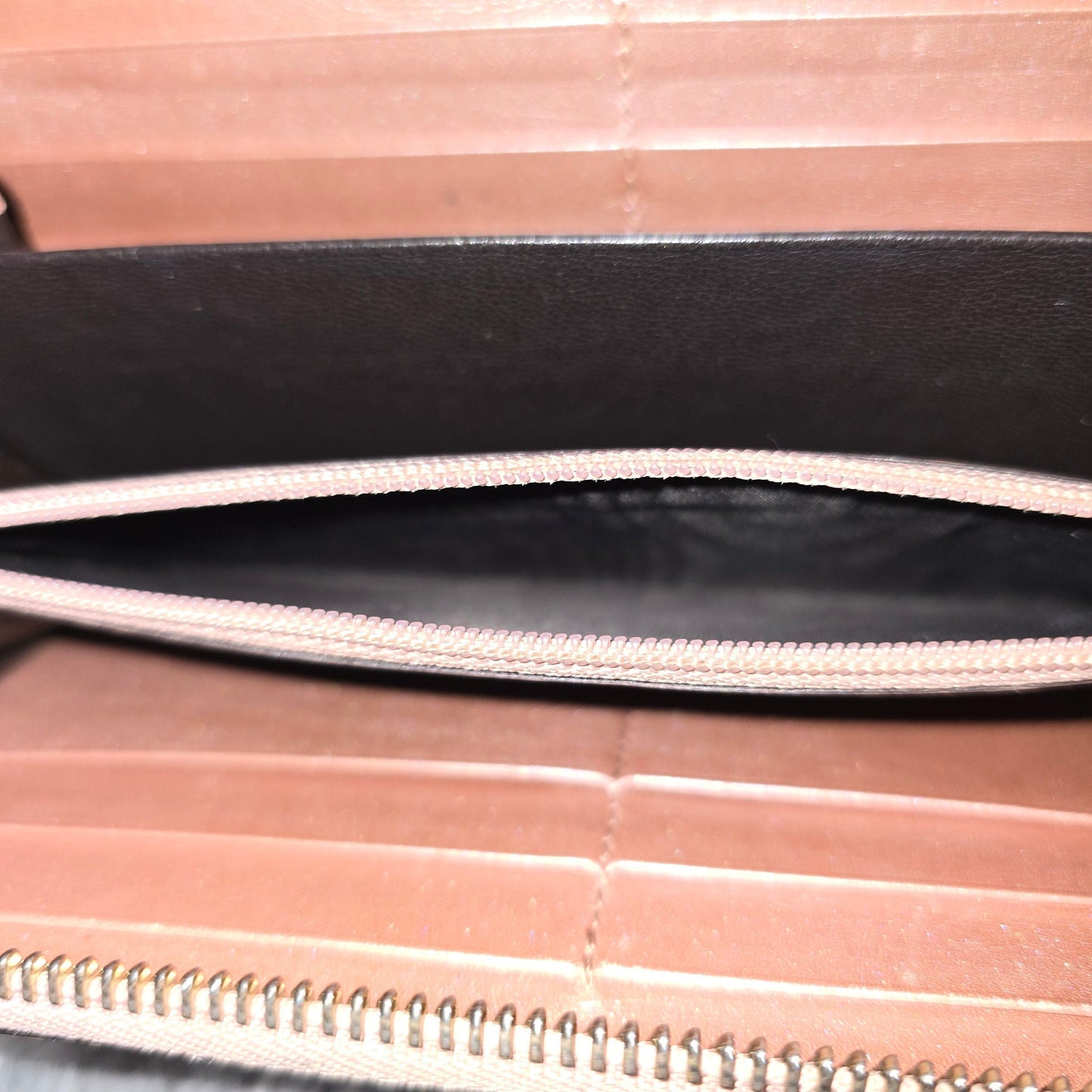 Gucci Guccissima wallet